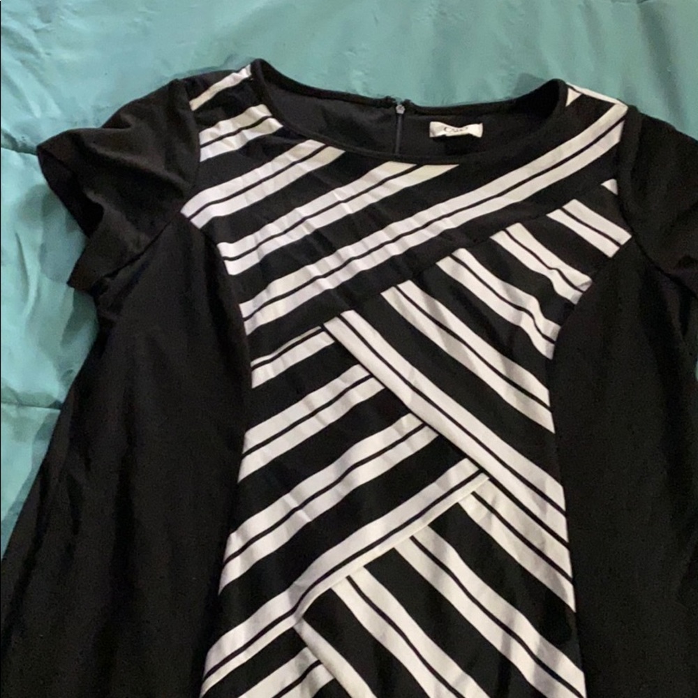 Short sleeves dress - Never worn